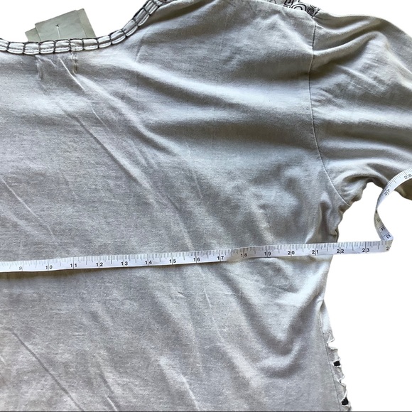 3/4 sleeve of comfy stretchy 100% cotton top in off white and black. - Picture 7 of 16